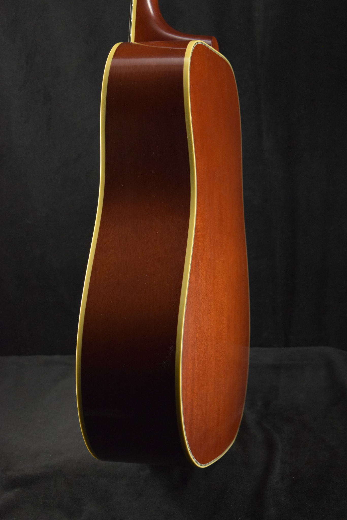 Gibson Gibson Custom Shop 1960 Hummingbird Fixed Bridge Heritage Cherry Sunburst