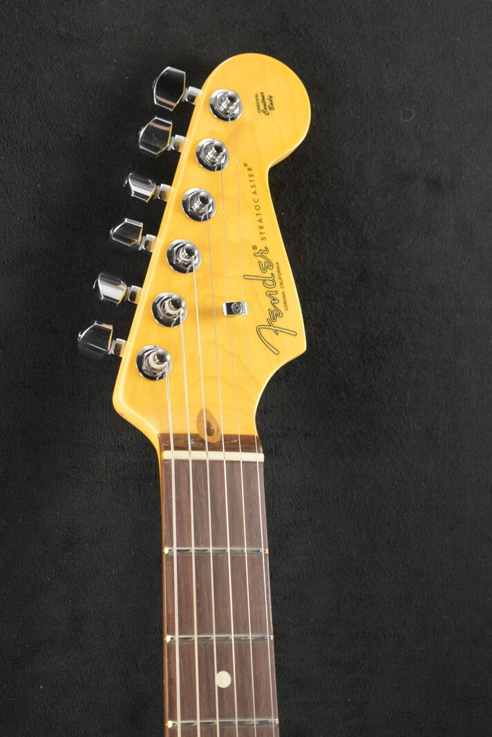 Fender Fender American Professional II Stratocaster 3-Color Sunburst Rosewood Fingerboard