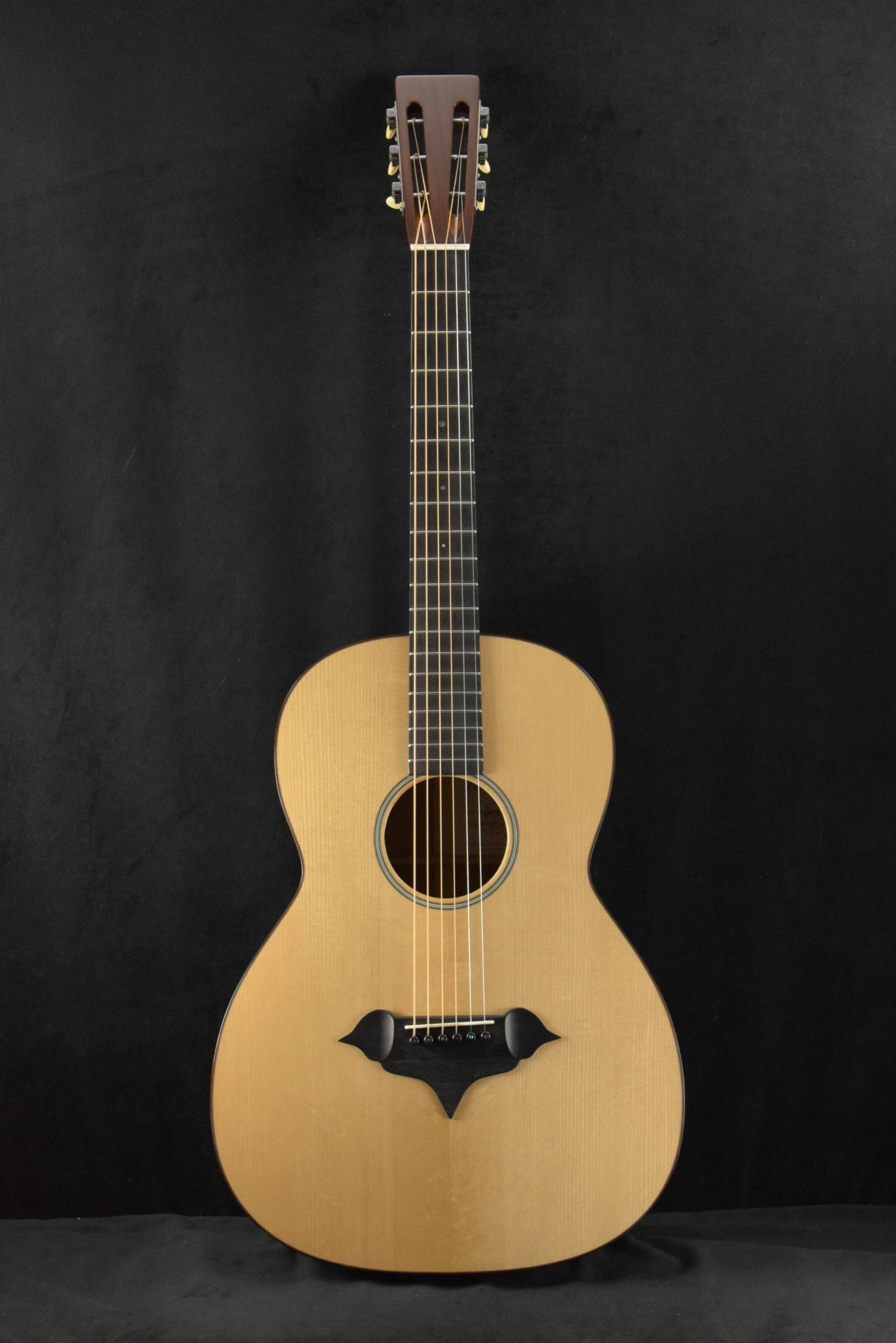 Martin Martin Custom Major Kealakai Natural