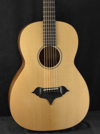 Martin Martin Custom Major Kealakai Natural