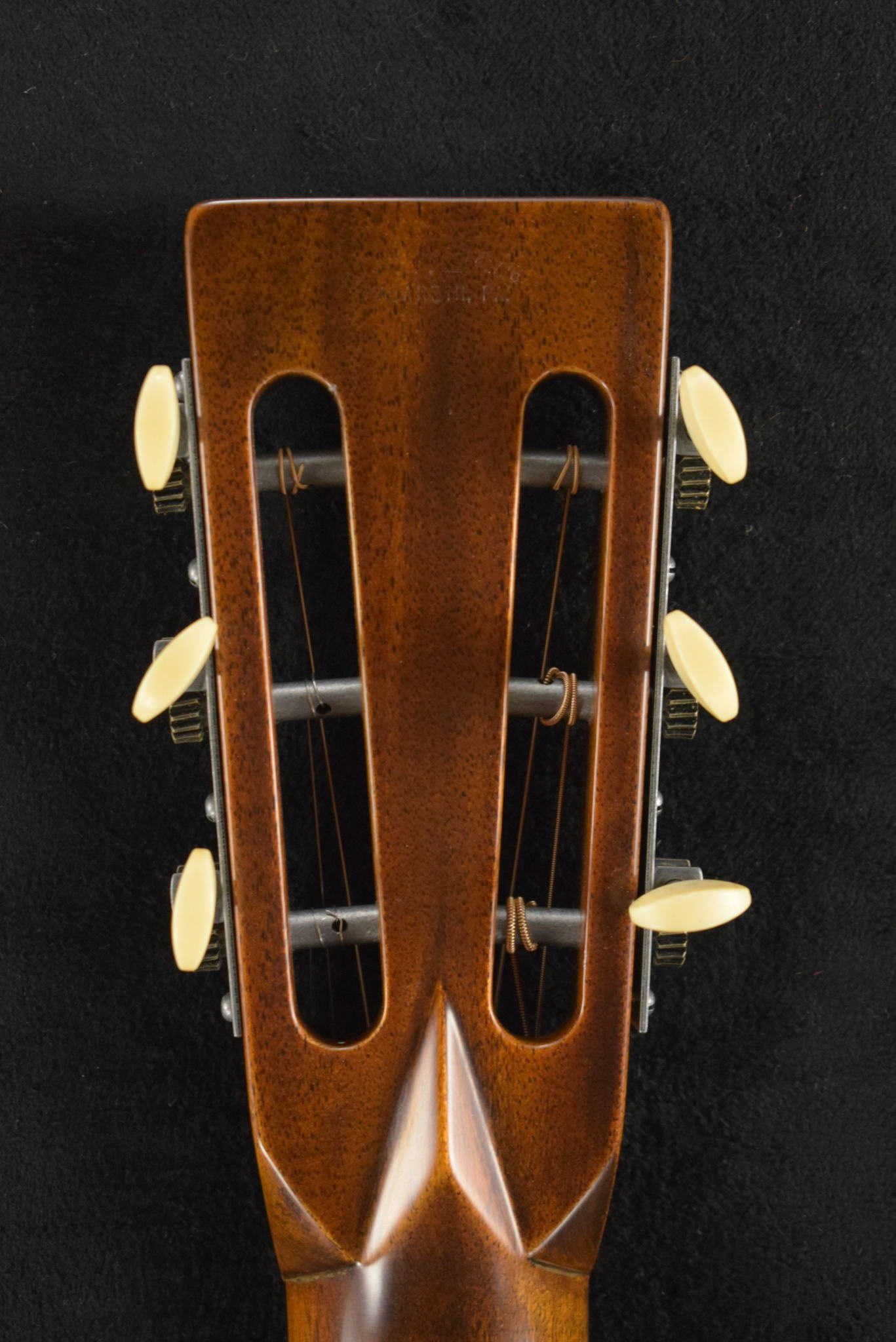 Martin Martin Custom Major Kealakai Natural