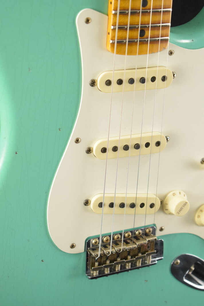 Fender Fender Custom Shop Ltd Ed '57 Stratocaster Relic Faded Aged Seafoam Green