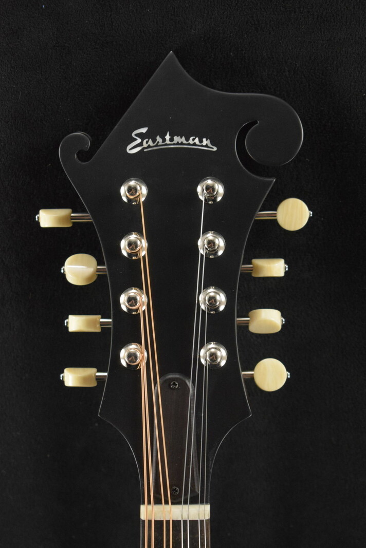 Eastman Eastman MD515CC/N F-Style F-Hole Contoured Comfort Mandolin Vintage Nitro