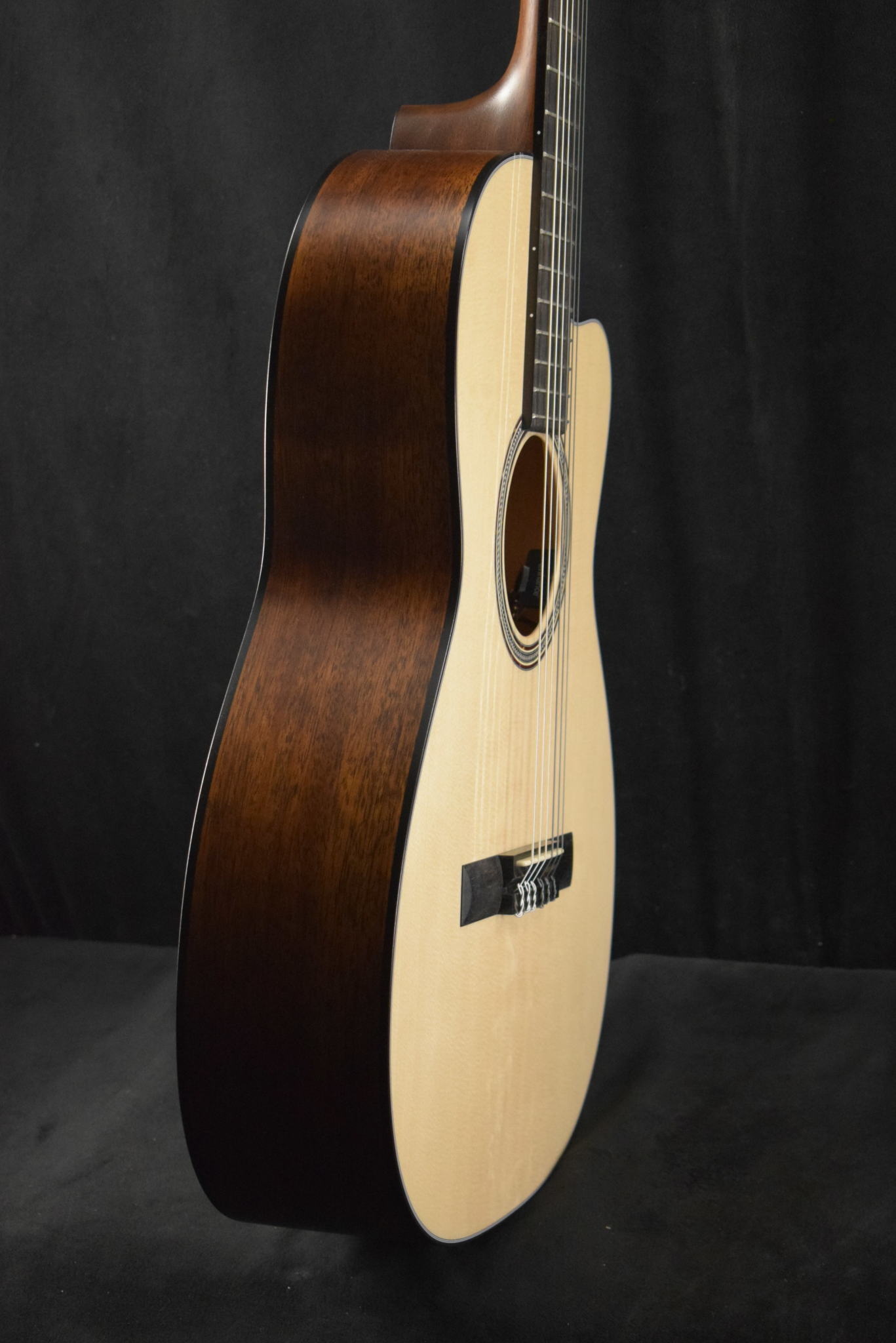 Martin 000C12-16E Nylon-String Acoustic Electric Natural - Fuller's Guitar