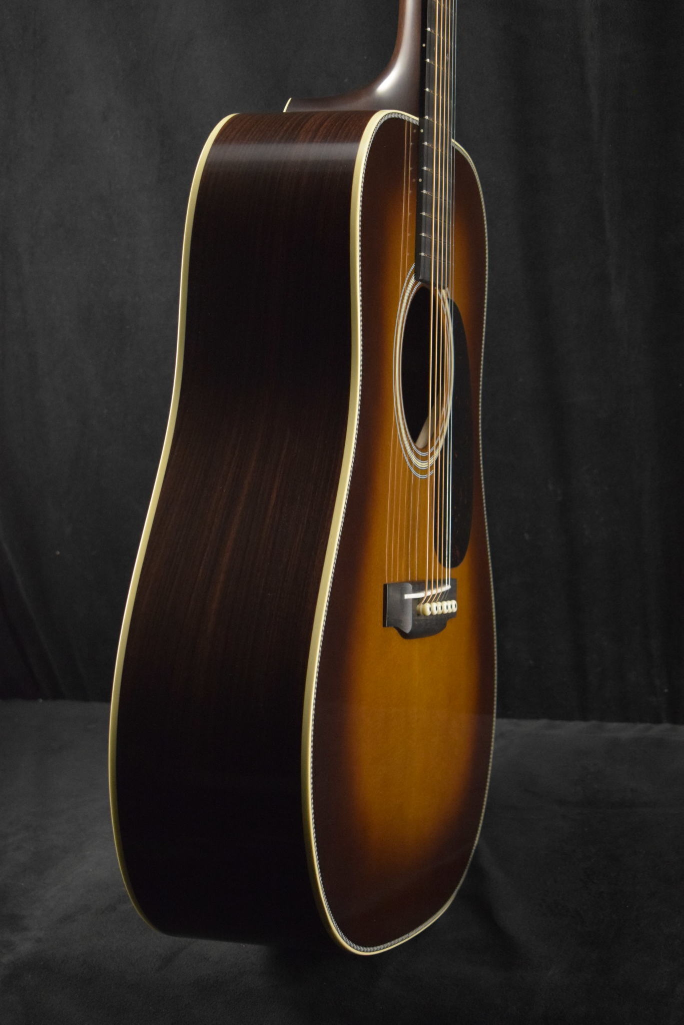Martin Martin Custom Shop D-28 Authentic 1937 Ambertone