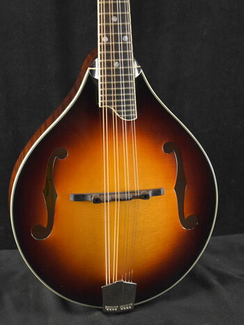 Eastman Eastman MD505-CS A-Style F-Hole Mandolin Classic Sunburst