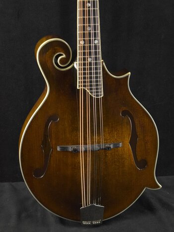 Eastman Eastman MD515 F-Style F-Hole Mandolin Classic Gloss Finish