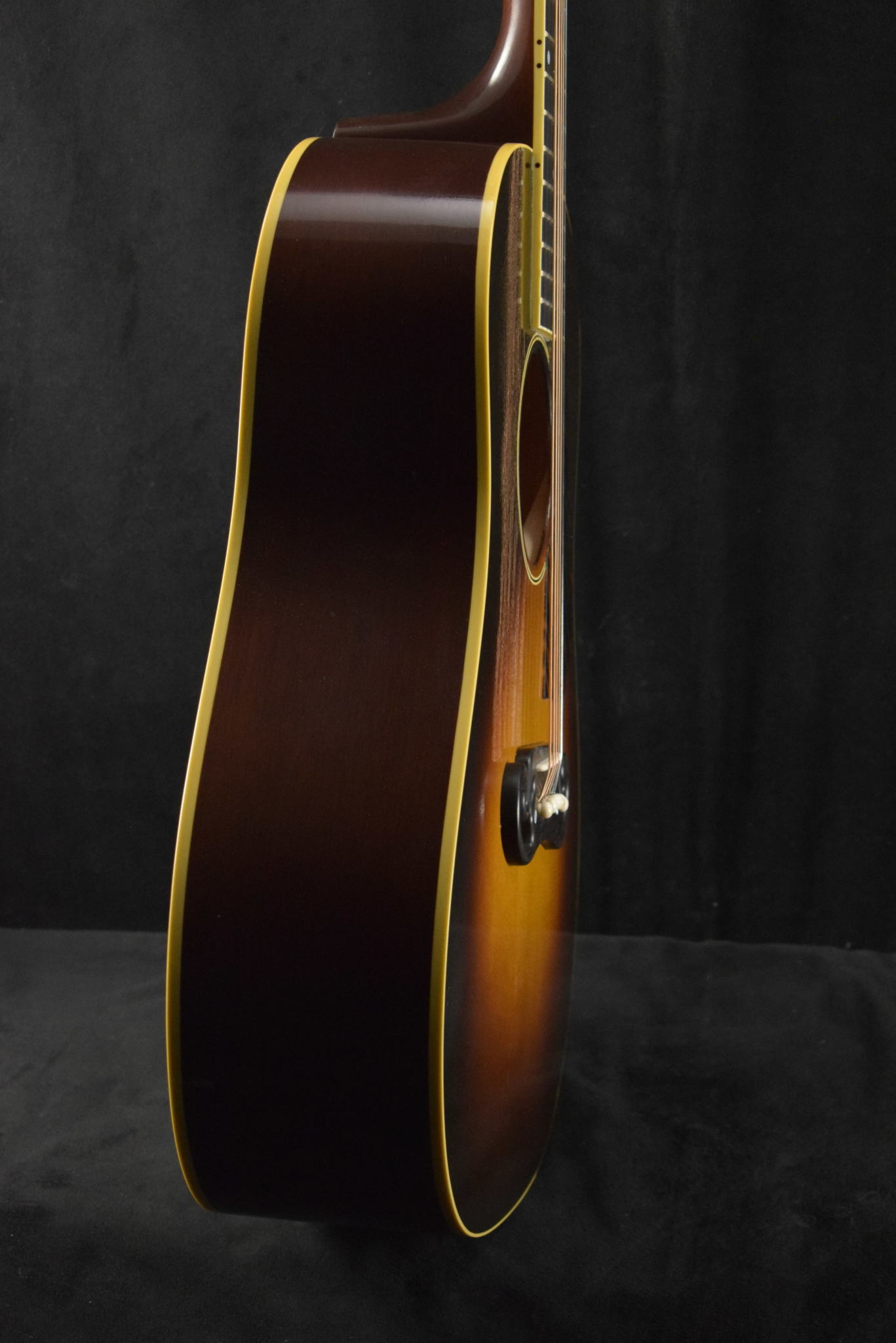 Gibson Gibson Custom Shop 1939 J-55 Faded Vintage Sunburst