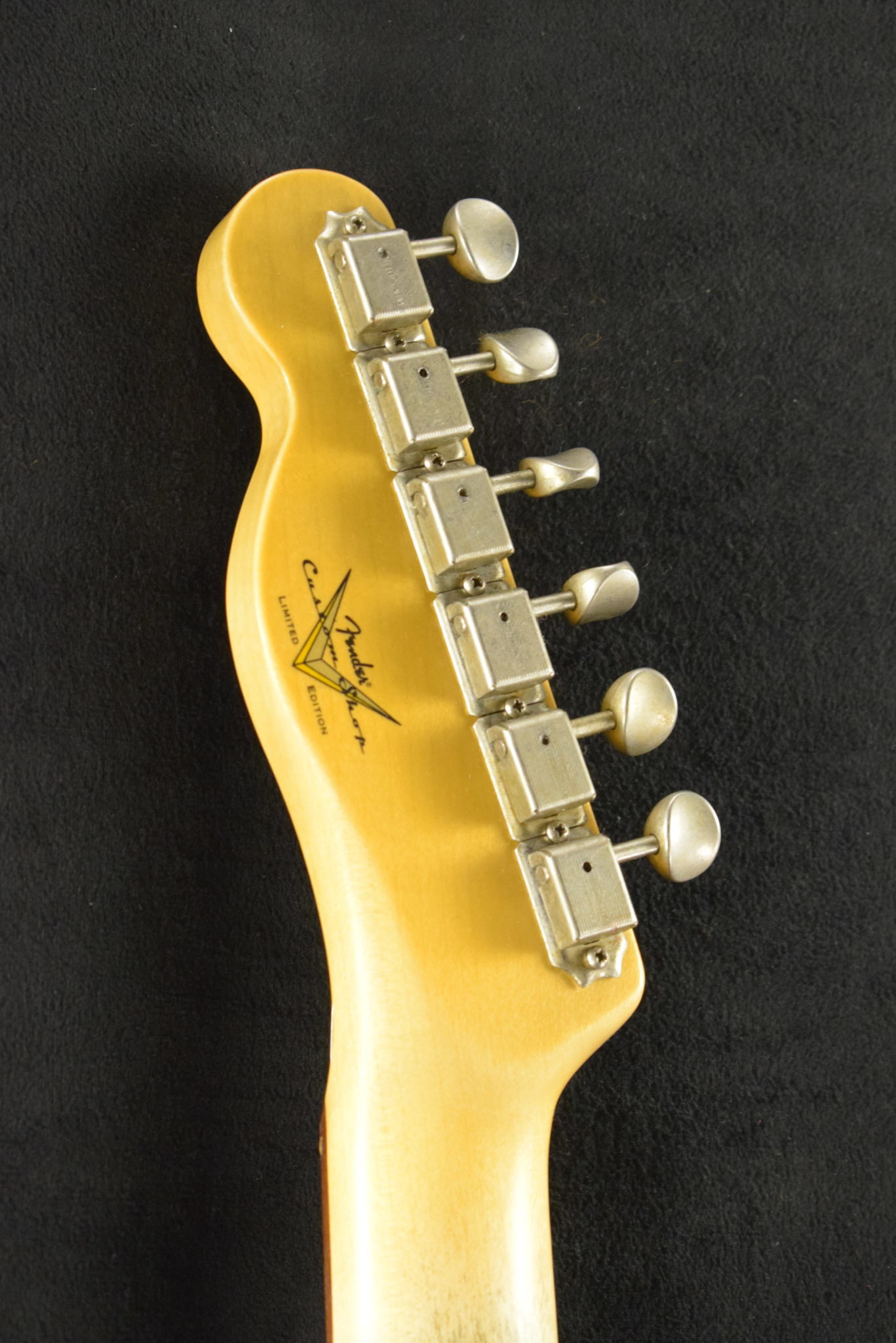 Fender Fender Custom Shop Limited Edition '59 Telecaster Journeyman Relic Aged Dakota Red