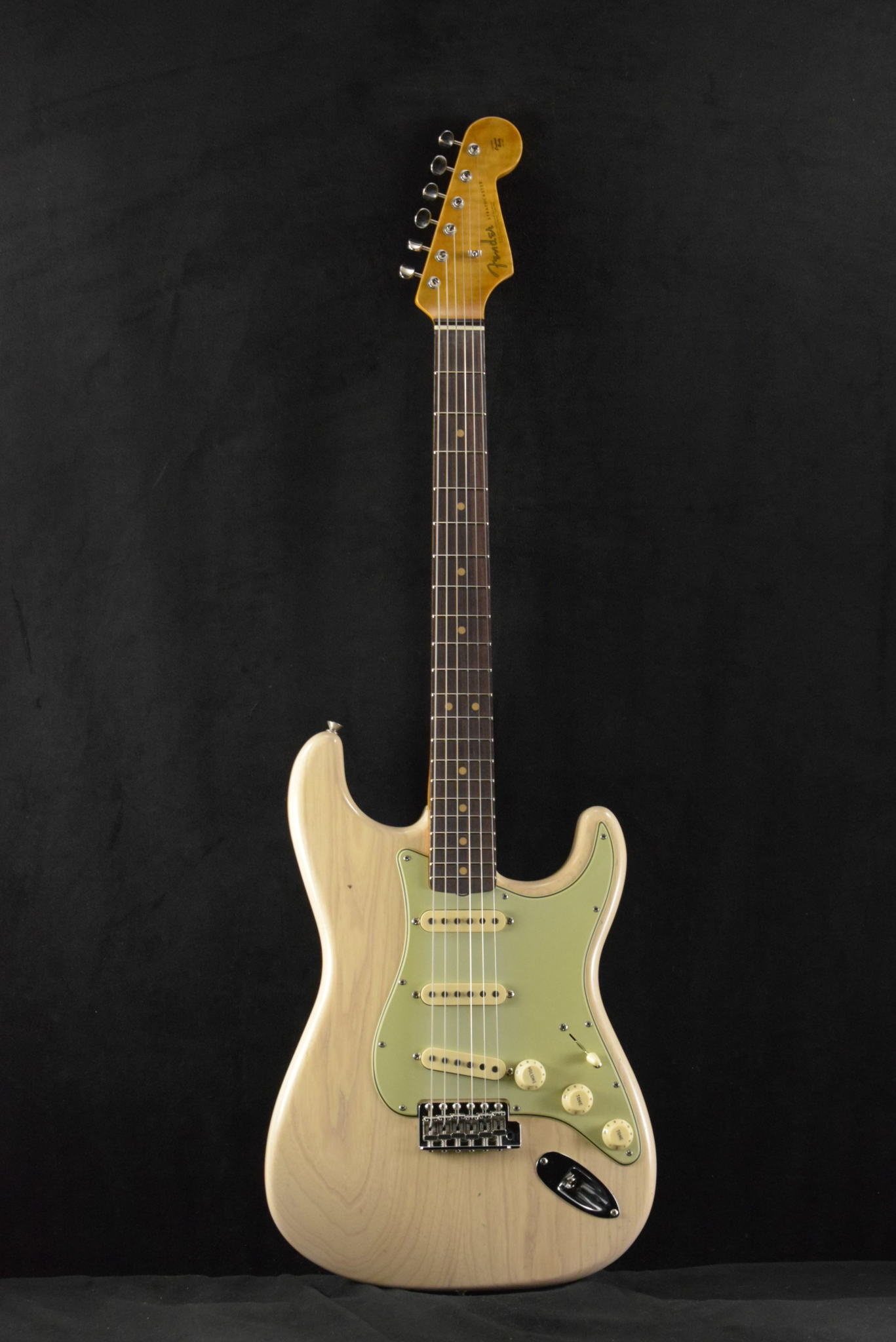 Take a first look at the student model-inspired Fender Custom Shop