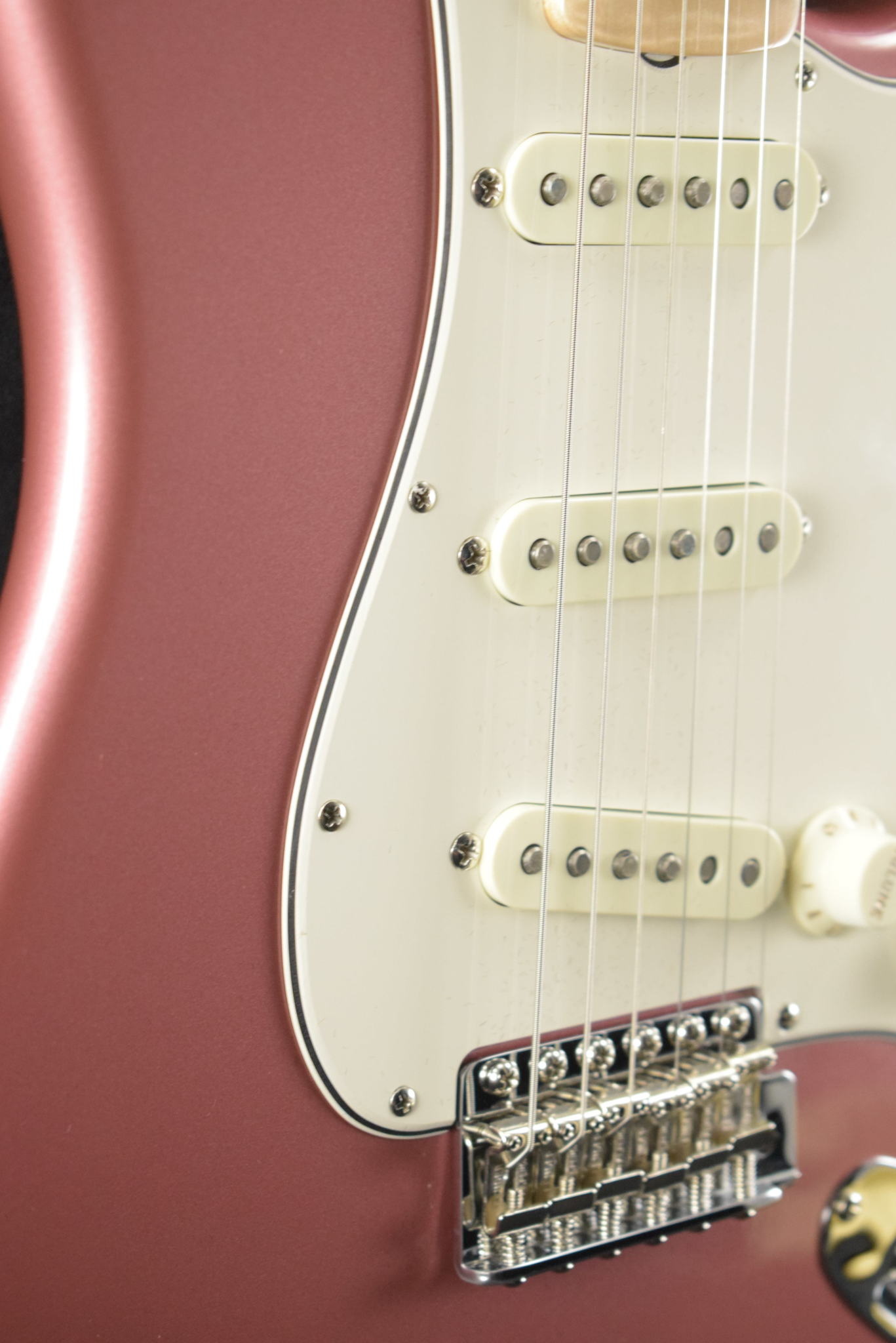 Fender Fender Custom Shop Ltd Ed '65 Strat - NOS Aged Burgundy Mist Metallic w/ Highly Figured Maple Neck