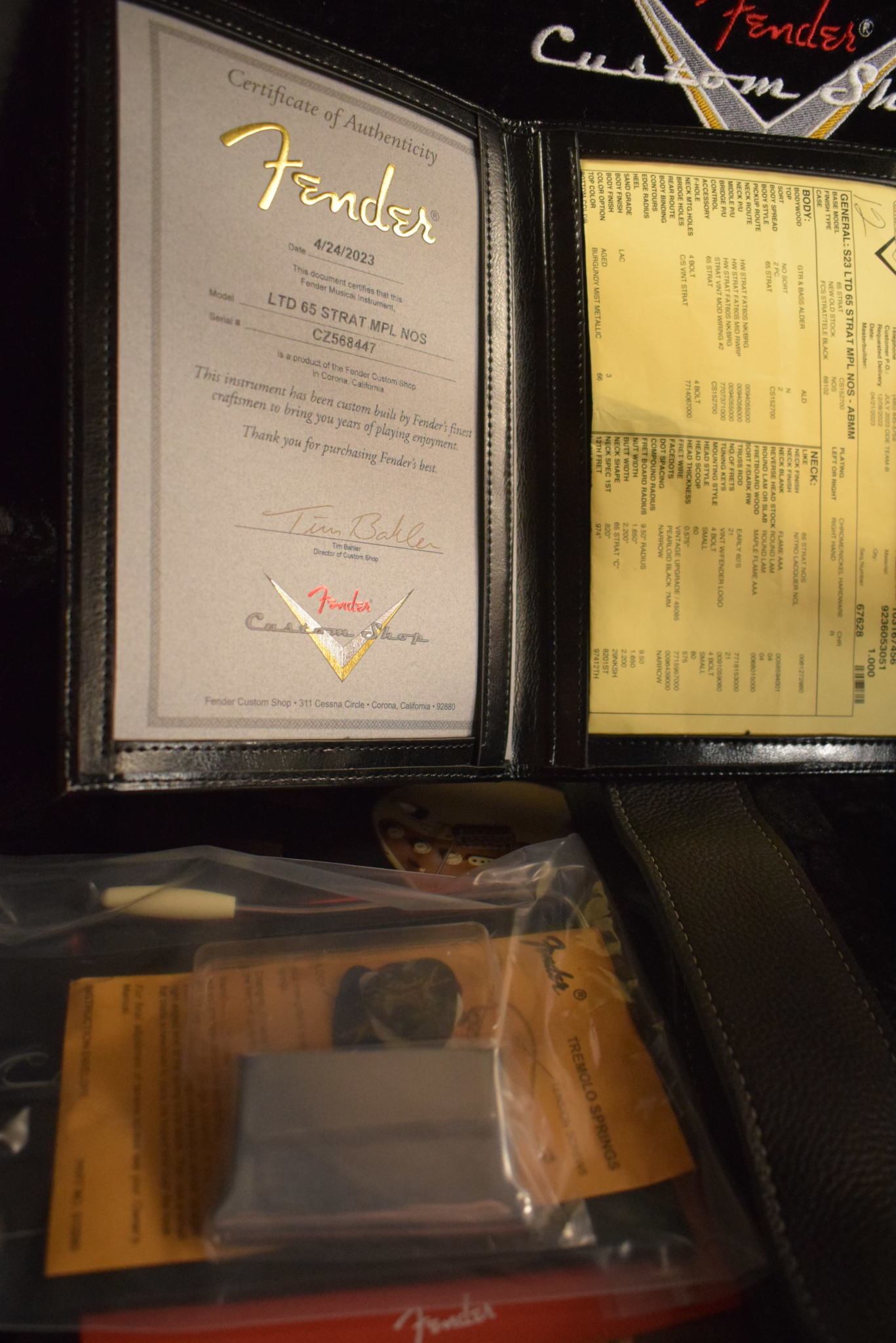 Fender Fender Custom Shop Ltd Ed '65 Strat - NOS Aged Burgundy Mist Metallic w/ Highly Figured Maple Neck