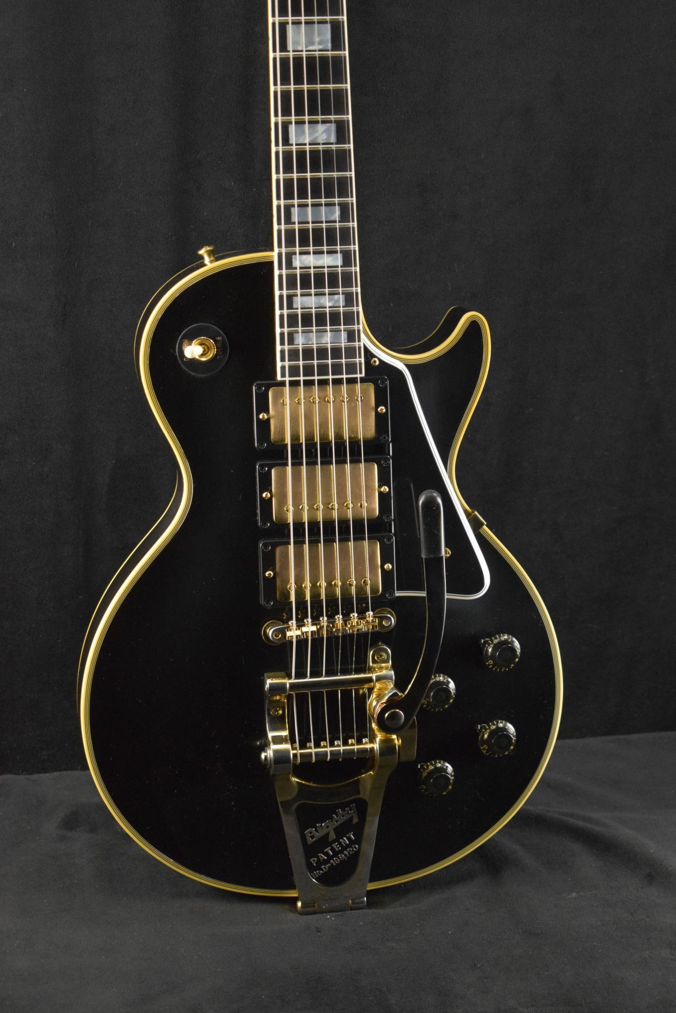 Gibson Murphy Lab 1957 Les Paul Custom 3-Pickup With Bigsby Vibrato Ebony  Light Aged - Fuller's Guitar