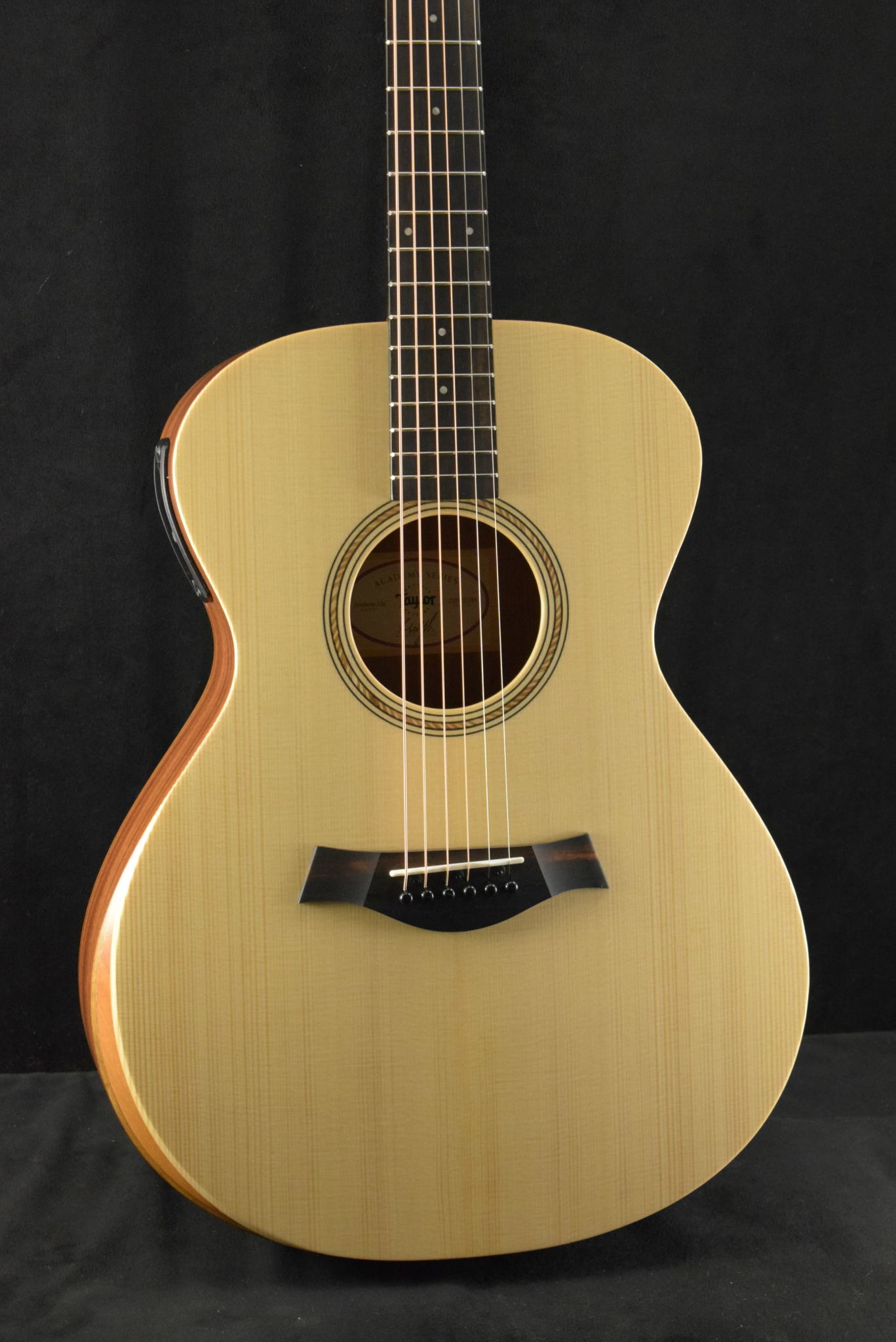 Taylor Academy 12e Natural