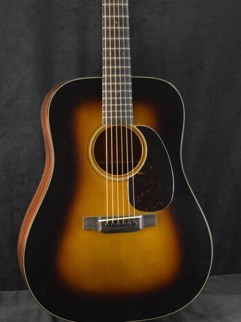 Martin Martin Custom Shop Dreadnought Adirondack Spruce/Sinker Mahogany Stage 1 Aged 1935 Sunburst