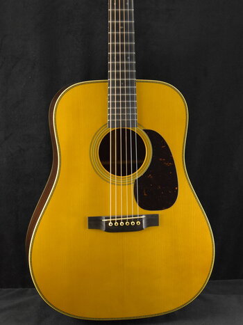 Martin Martin Custom Shop D-28 Authentic 1937 Stage 1 Aging Natural