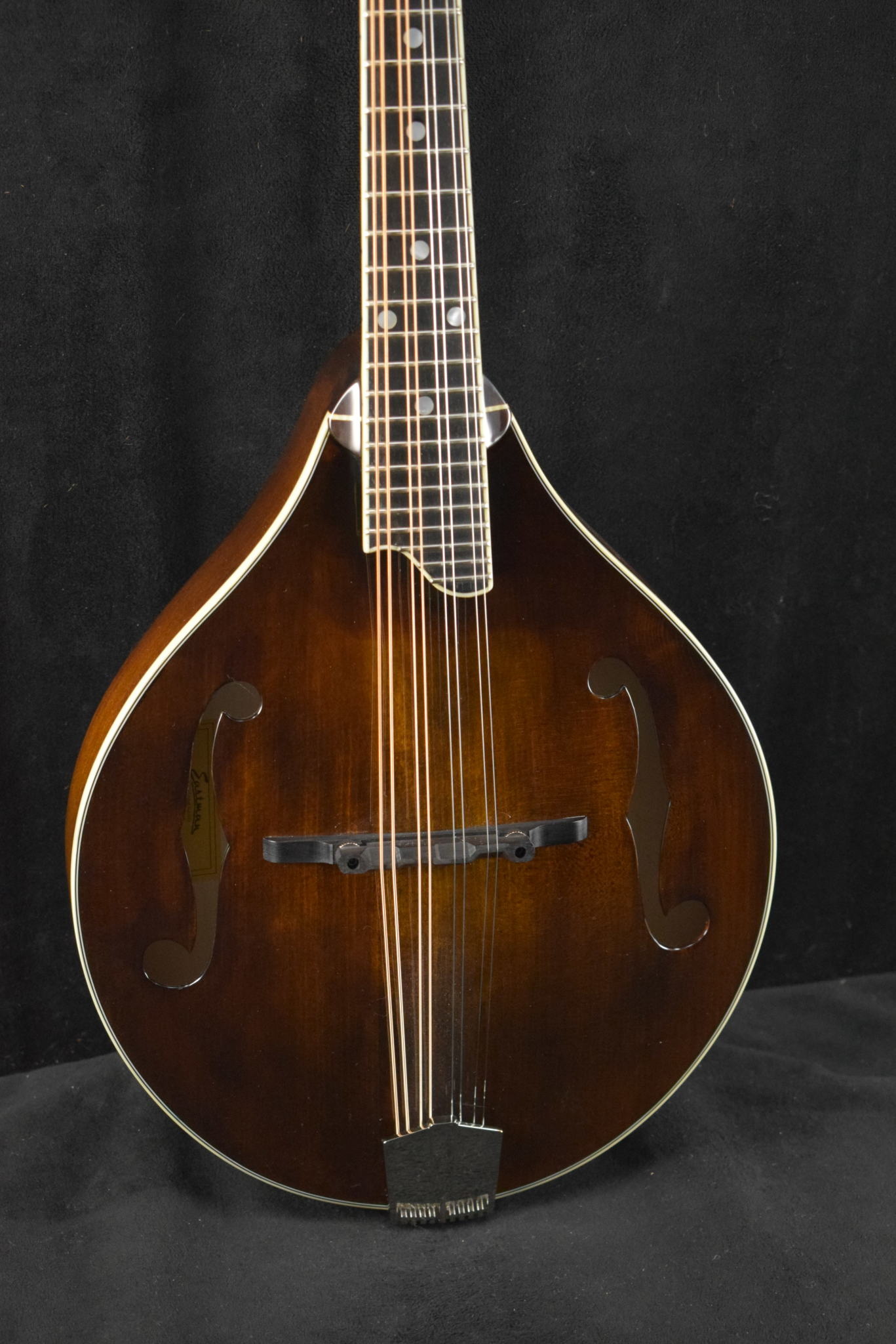 Eastman MD505 A Style F Hole Mandolin Classic Gloss Finish