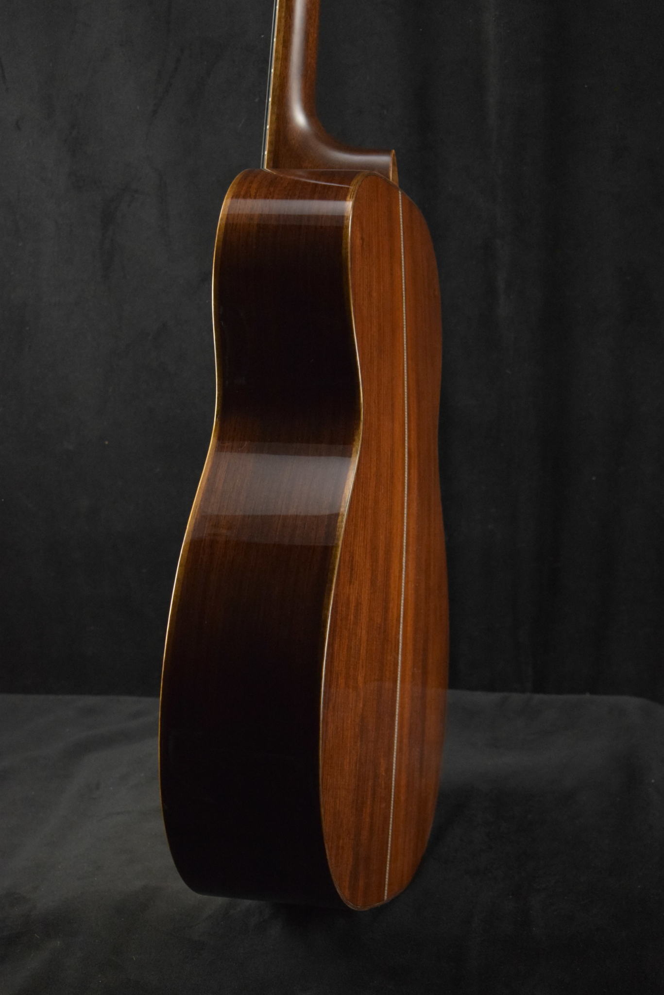 Martin Martin Custom Shop OO Grand Concert Italian Alpine Spruce/Guatemalan Rosewood Natural