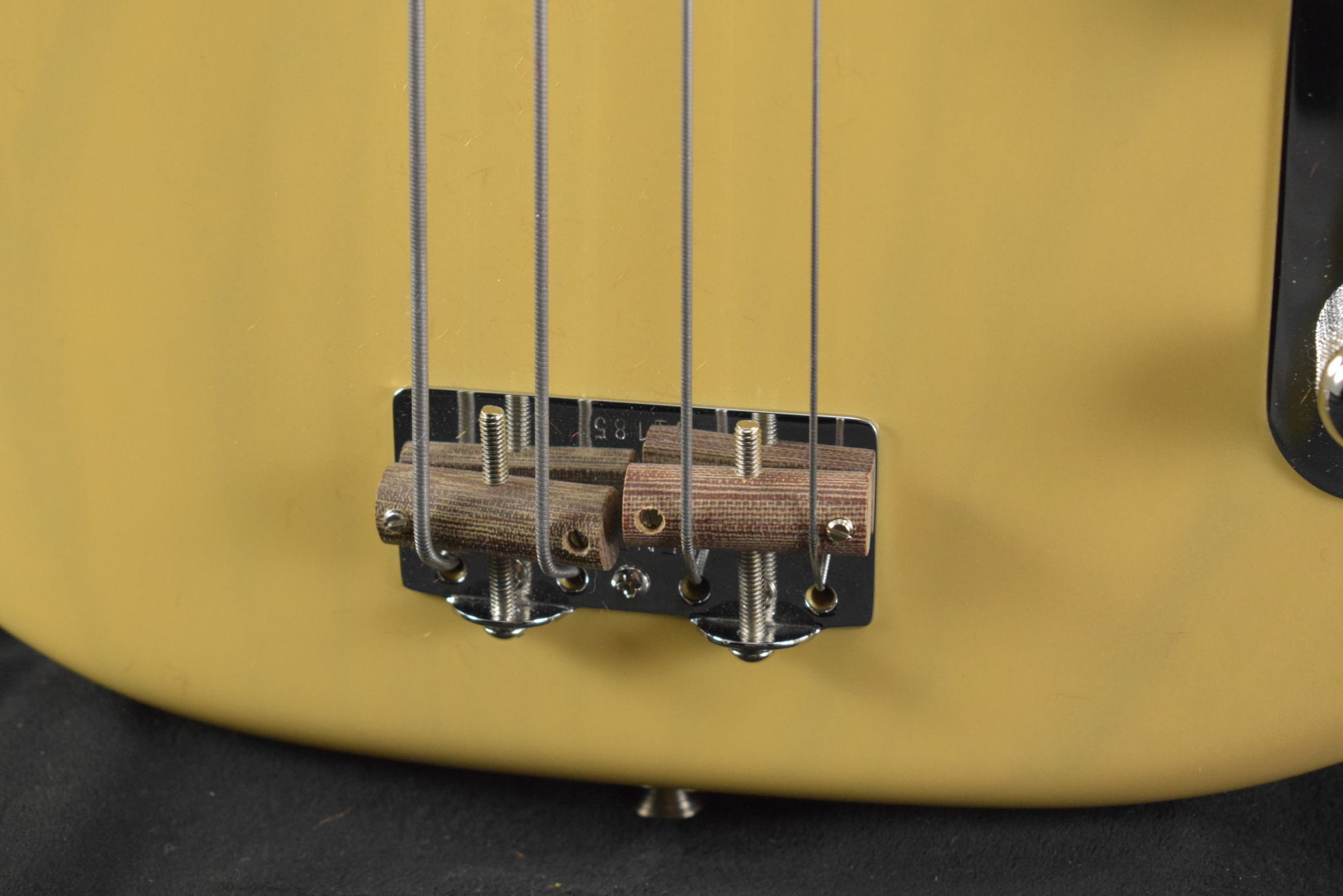 Fender Fender American Vintage II 1954 Precision Bass Vintage Blonde Maple Fingerboard