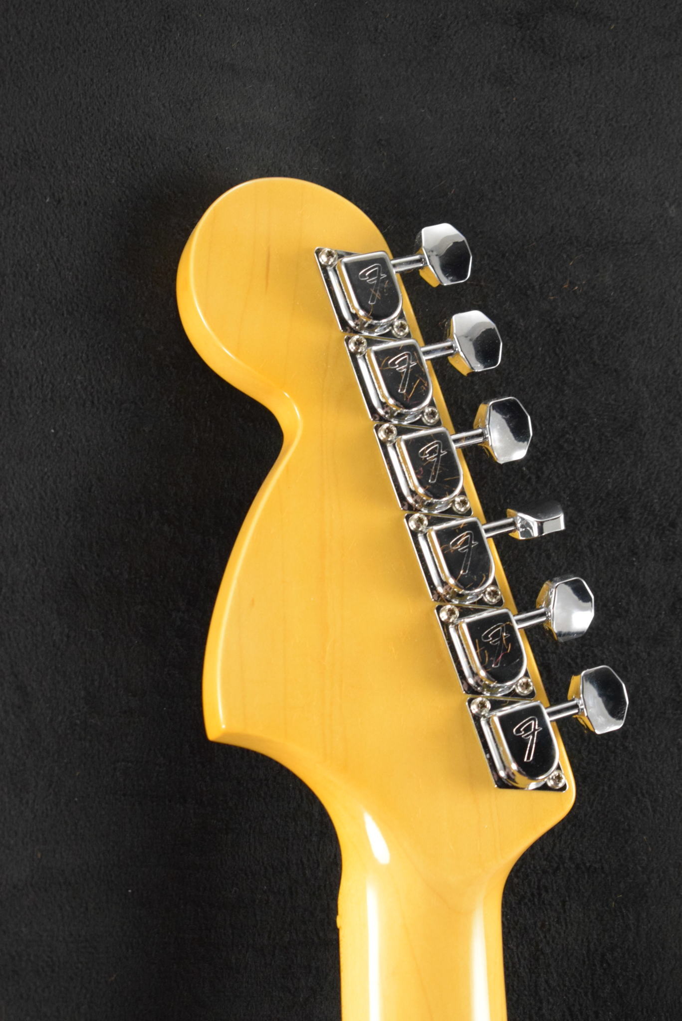 Fender Fender American Vintage II 1973 Stratocaster Mocha Maple Fingerboard