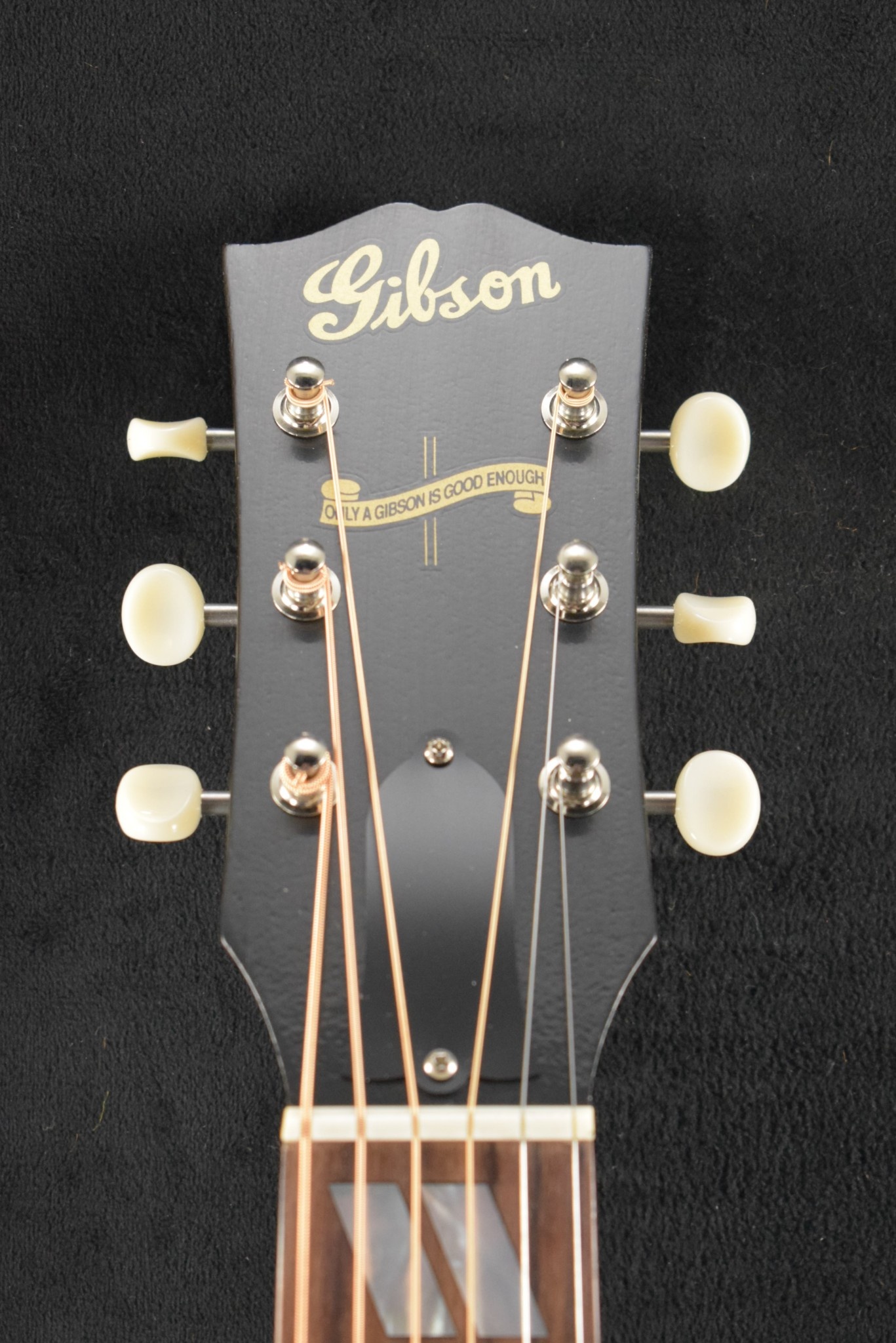 Gibson Gibson Custom Shop 1942 Banner Southern Jumbo Vintage Sunburst