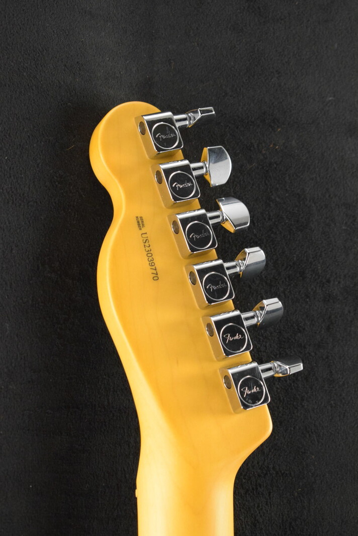 Fender Fender American Professional II Telecaster 3-Color Sunburst Maple Fingerboard