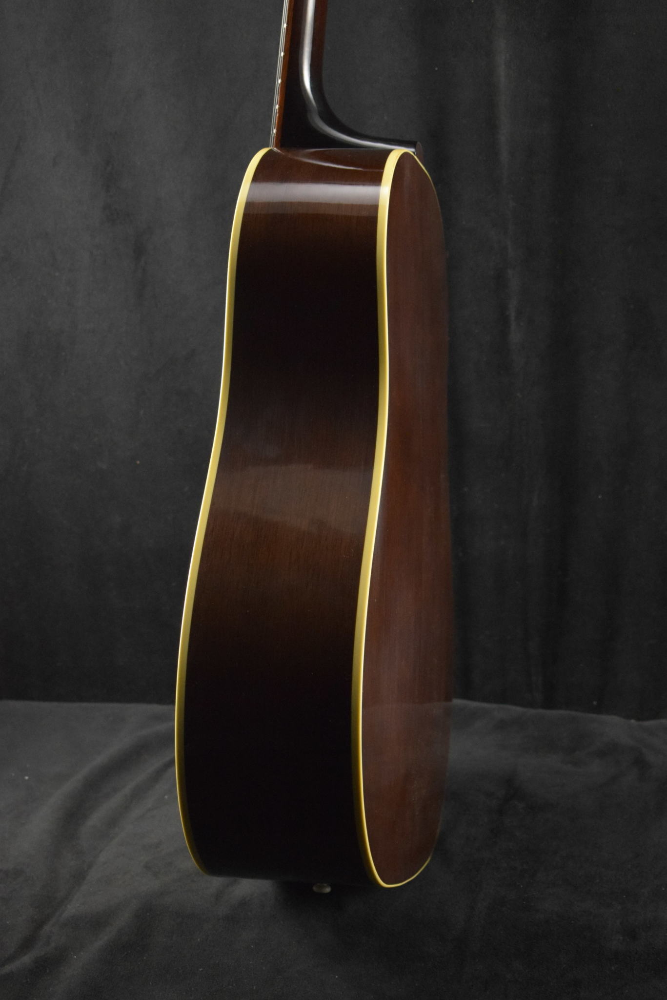 Gibson Murphy Lab 1942 Banner J-45 Vintage Sunburst Light