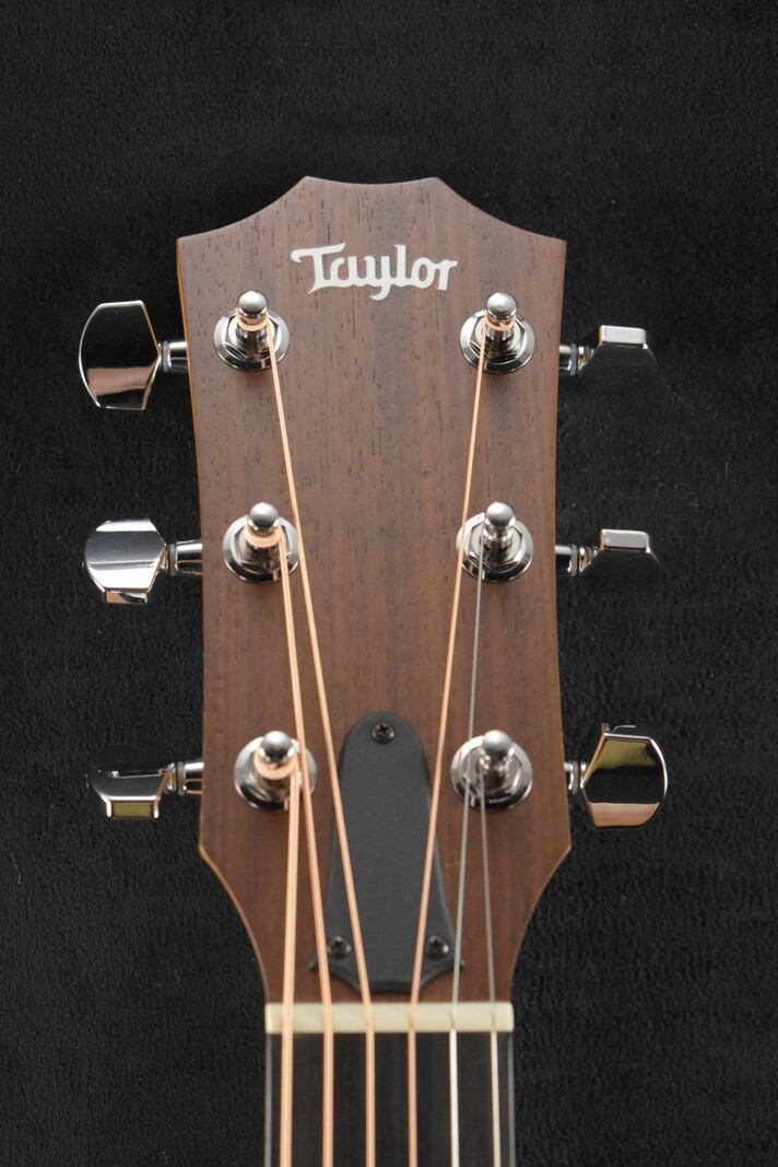 Taylor Academy 10 Natural - Fuller's Guitar