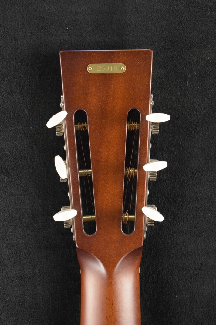 National National NRP 14-Fret Steel Body Round Neck Rustic Red