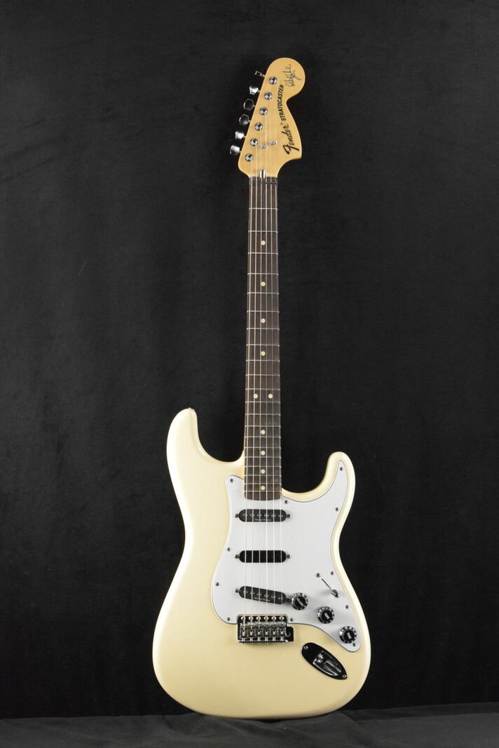Fender Fender Ritchie Blackmore Stratocaster Olympic White Scalloped Rosewood Fingerboard