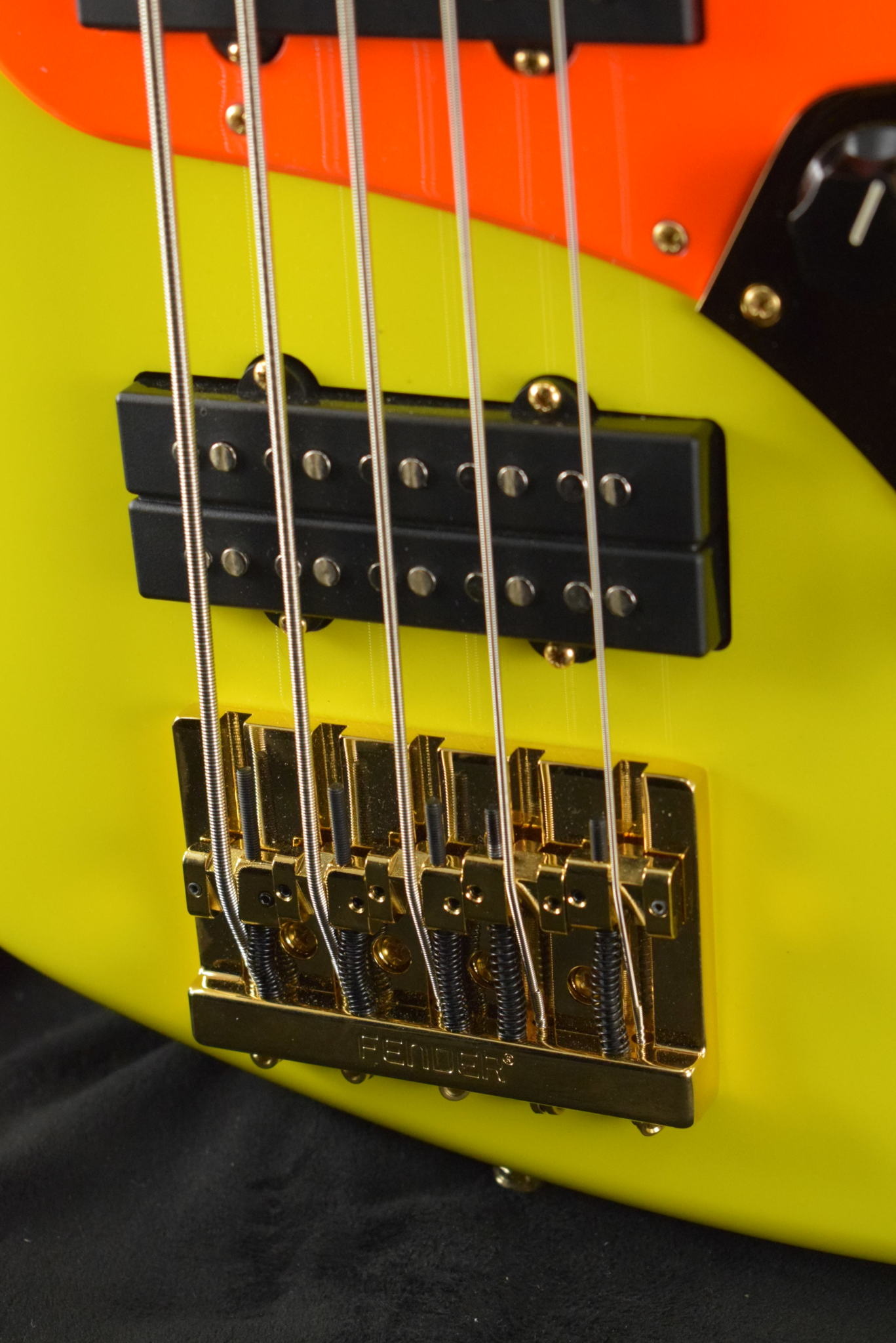 Fender MonoNeon Jazz Bass V Neon Yellow Maple Fingerboard