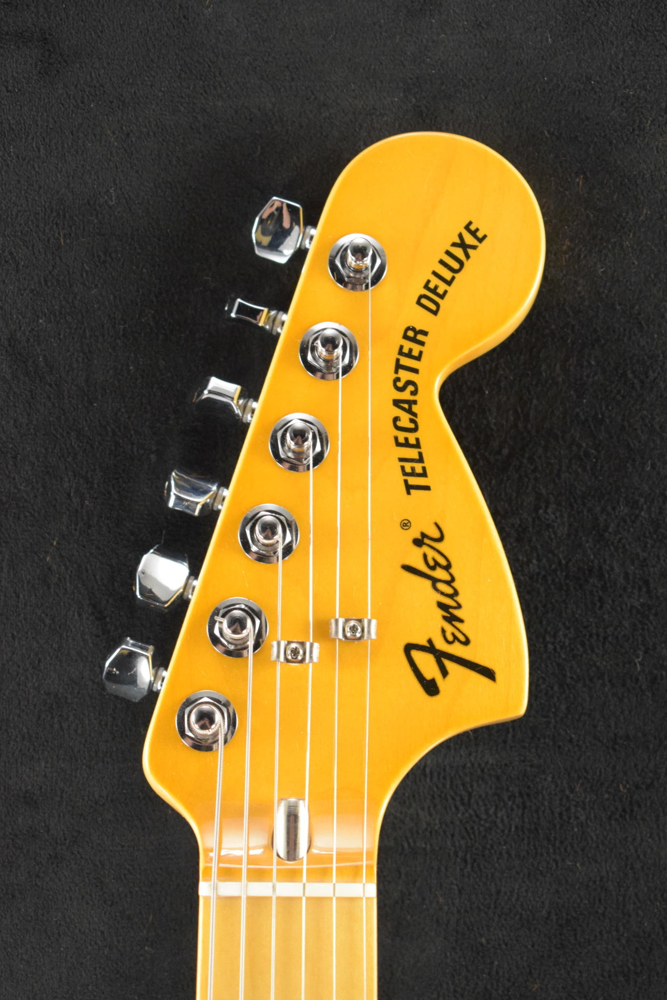 Fender Fender American Vintage II 1975 Telecaster Deluxe Maple Fingerboard Black