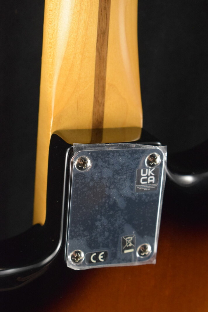 Fender Fender Vintera II '50s Stratocaster 2-Color Sunburst Maple Fingerboard