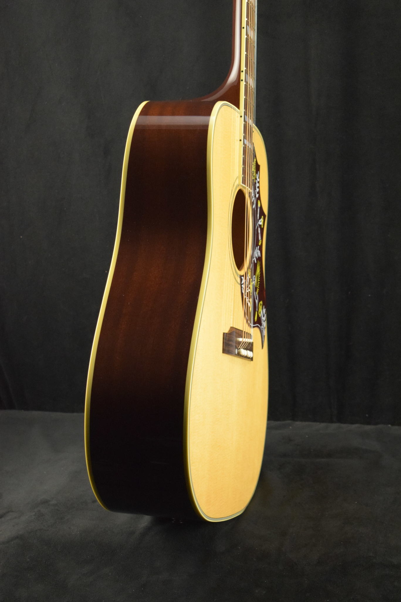 Gibson Gibson Hummingbird Original Antique Natural