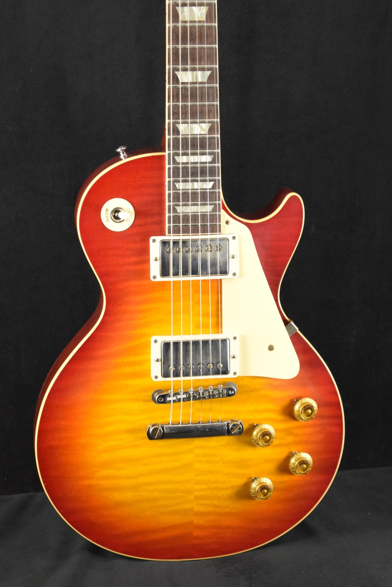 Gibson Gibson Murphy Lab 1959 Les Paul Standard Washed Cherry Ultra Light Aged Fuller's Exclusive
