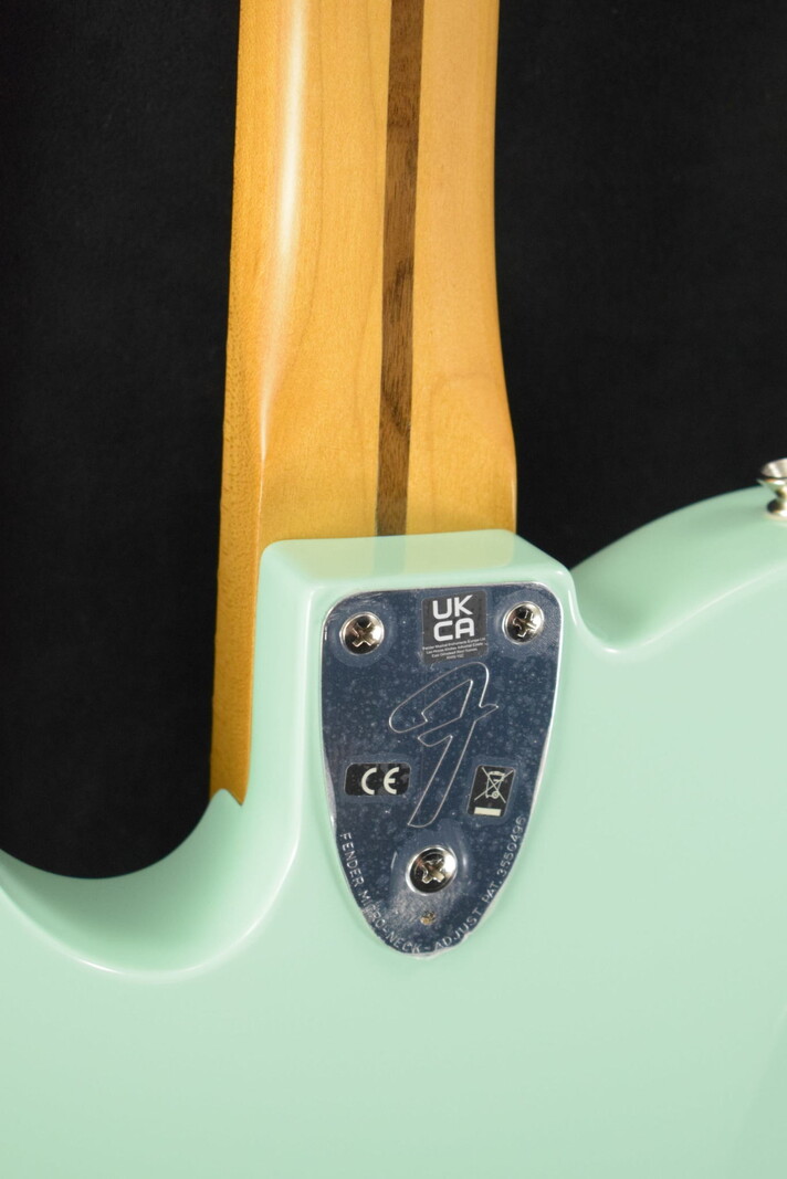 Fender Fender Vintera II '70s Telecaster Deluxe with Tremolo Surf Green Maple Fingerboard