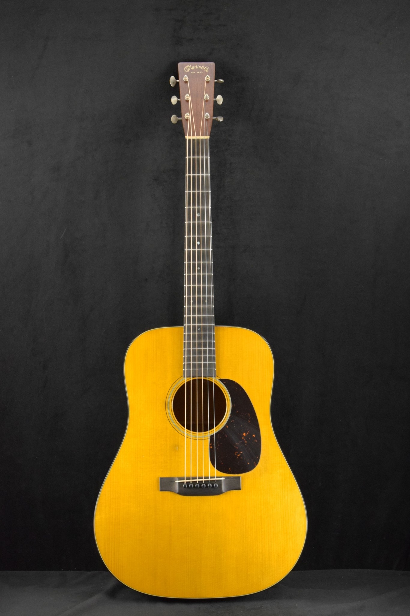 Martin Martin Custom Shop D-18 Authentic 1937 VTS Aged Natural