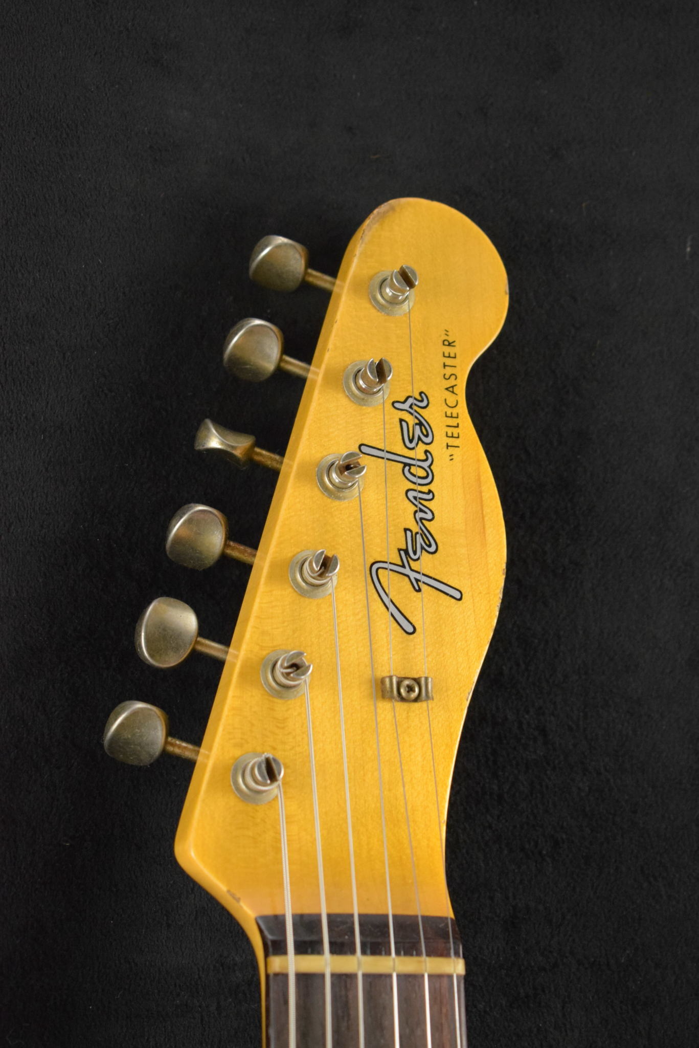 Fender Fender Custom Shop Limited Ed '61 Telecaster - Relic Aged Daphne Blue Sparkle