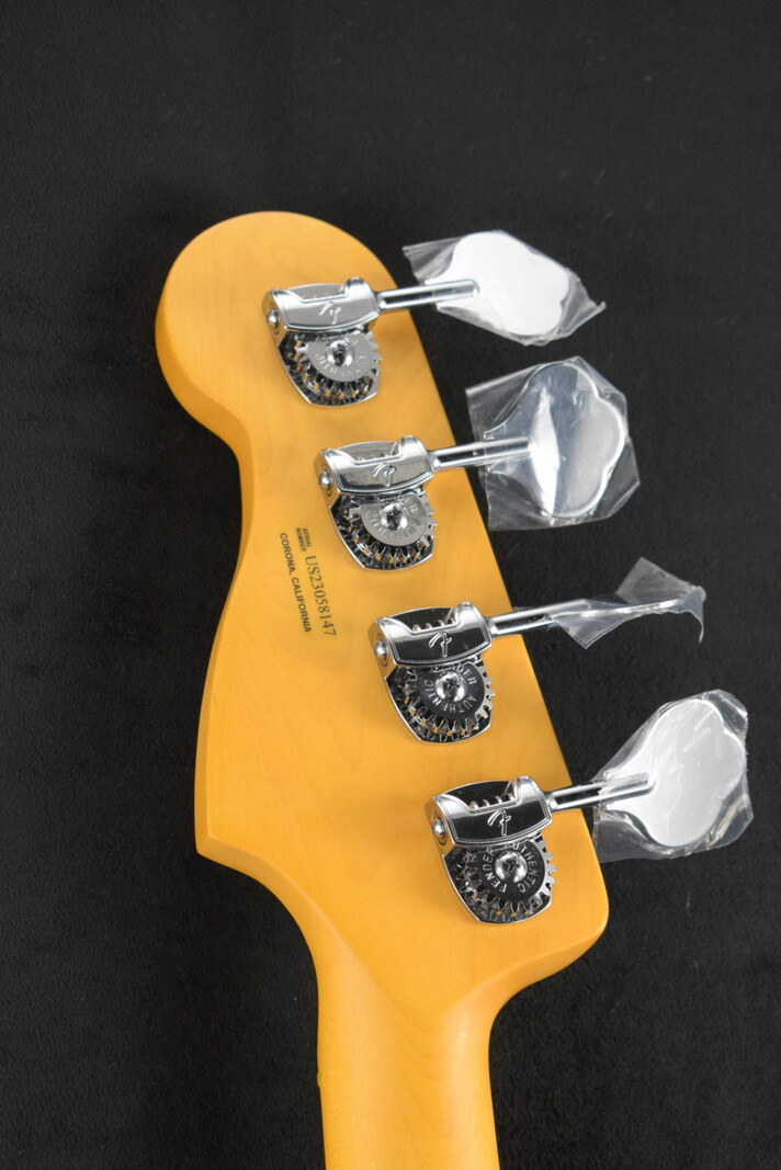 Fender Fender American Ultra Precision Bass Arctic Pearl Maple Fingerboard