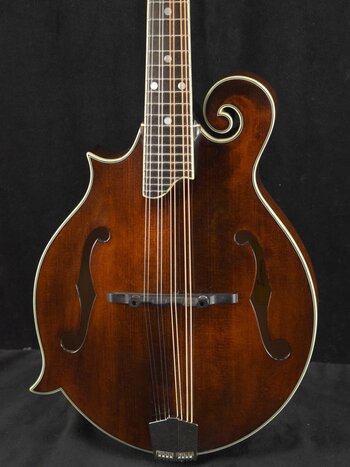 Eastman MDO305 A-Style F-Hole Octave Mandolin Classic Finish - Fuller's  Guitar