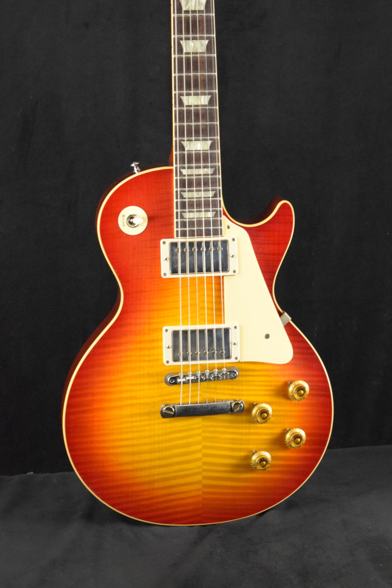 Gibson Gibson Murphy Lab 1959 Les Paul Standard Washed Cherry Ultra Light Aged Fuller's Exclusive