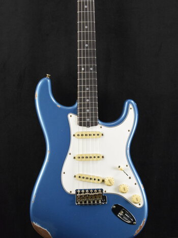 Fender Fender Custom Shop Limited Edition '64 Stratocaster Relic - Aged Lake Placid Blue