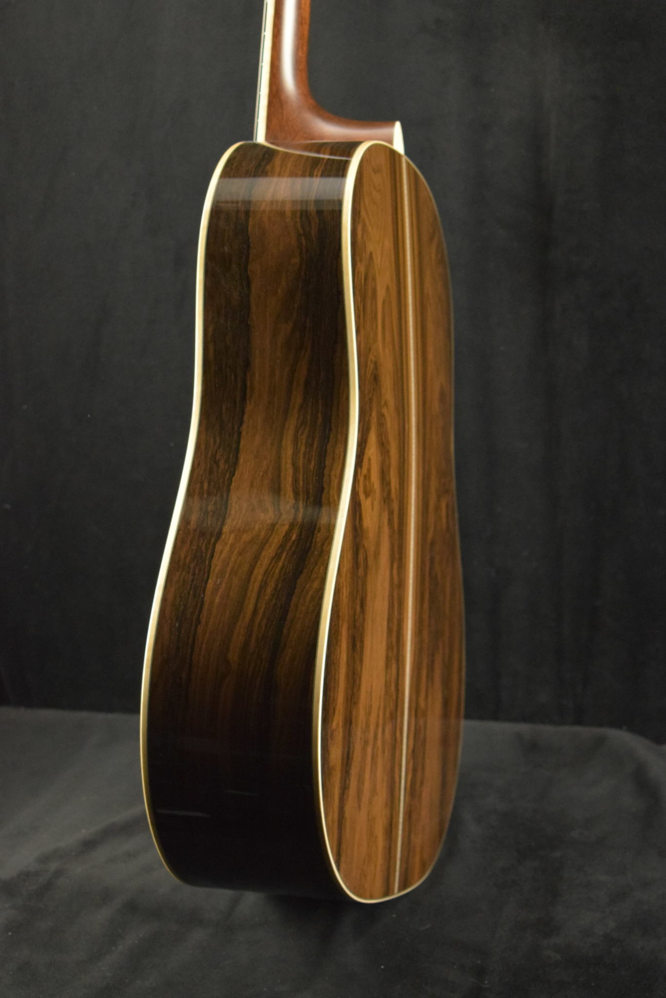 Martin Martin Custom Shop Dreadnought 12-Fret Adirondack Spruce Ziricote 1933 Ambertone Teardrop Burst