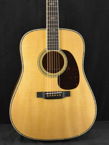 Martin Martin Custom Shop Dreadnought Guatemalan Rosewood Natural