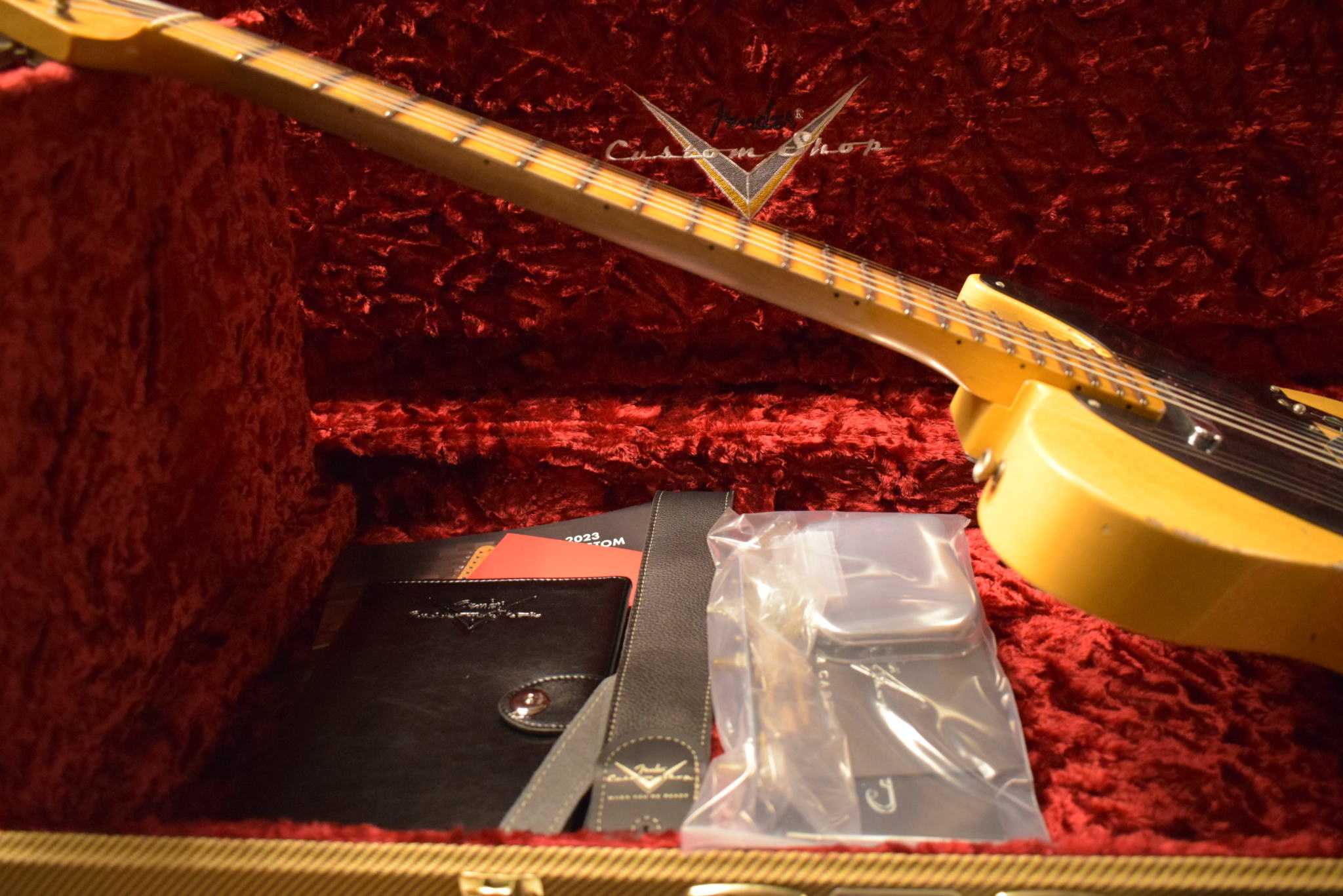 Fender Fender Time Machine '52 Telecaster Heavy Relic Aged Nocaster Blonde