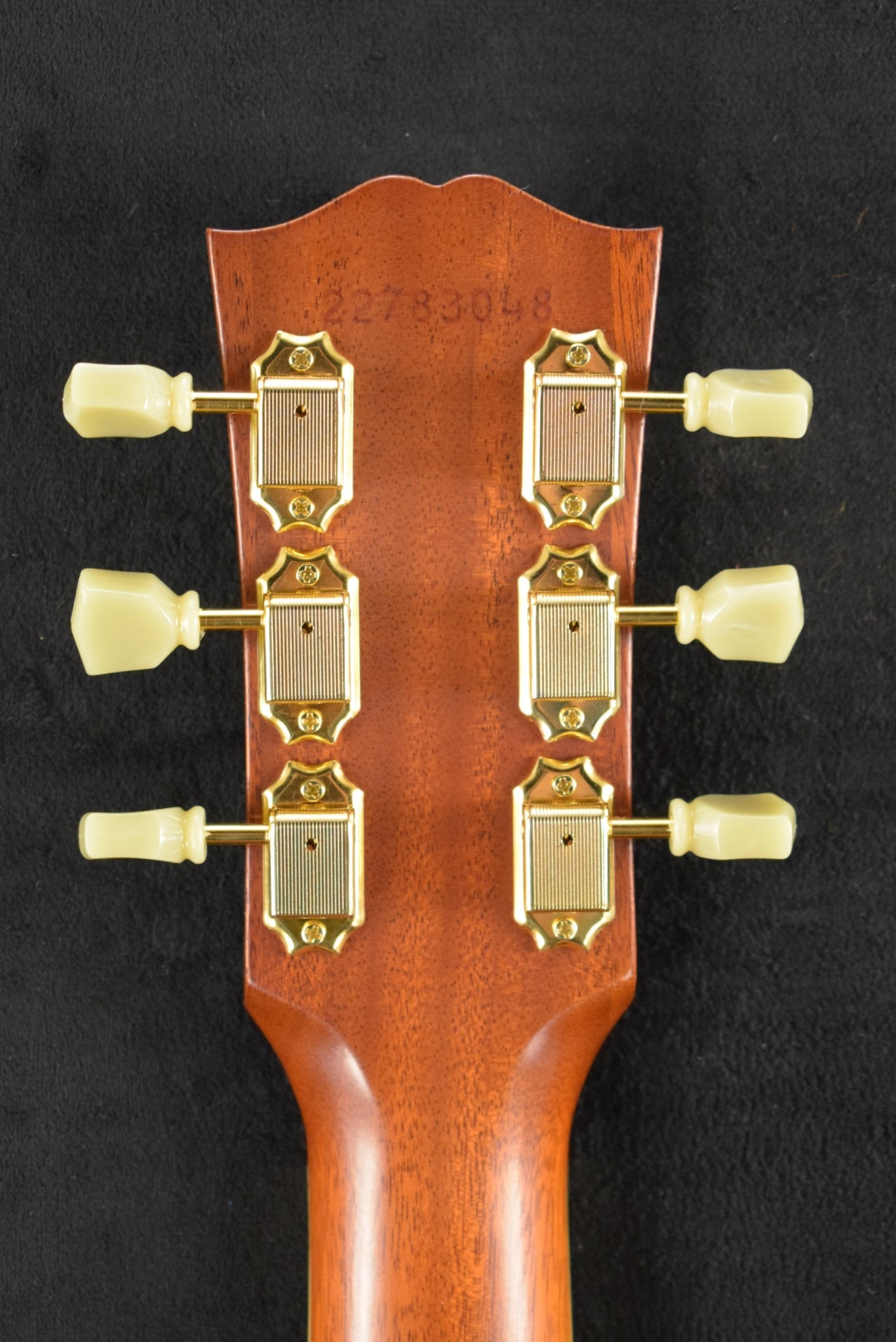 Gibson Gibson Custom Shop 1960 Hummingbird Fixed Bridge Heritage Cherry Sunburst