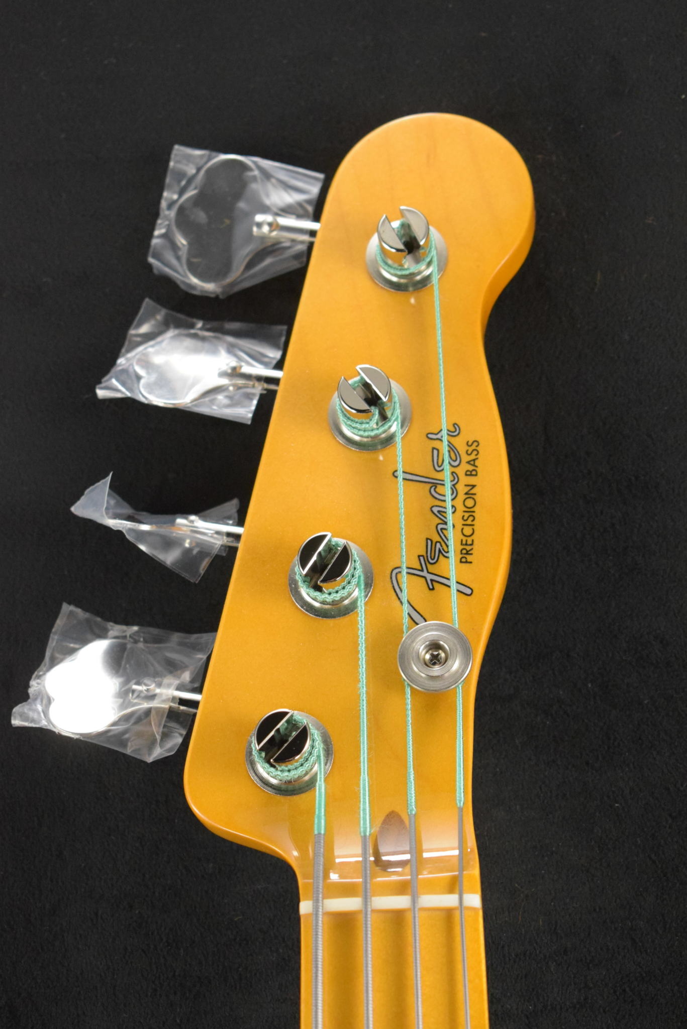 Fender Fender American Vintage II 1954 Precision Bass Vintage Blonde Maple Fingerboard