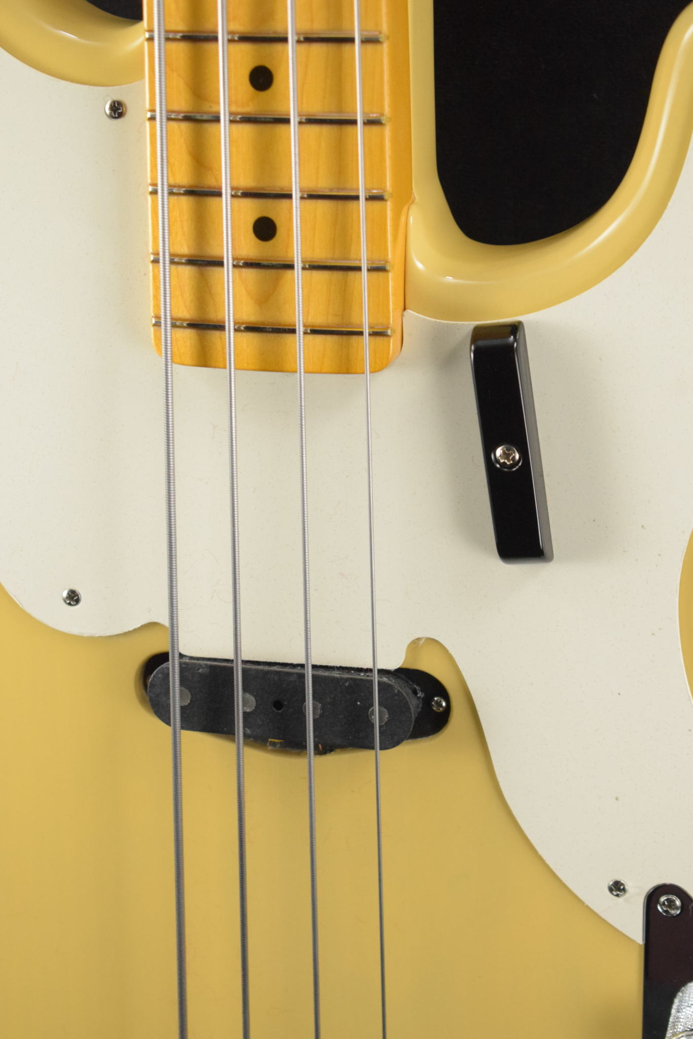 Fender Fender American Vintage II 1954 Precision Bass Vintage Blonde Maple Fingerboard