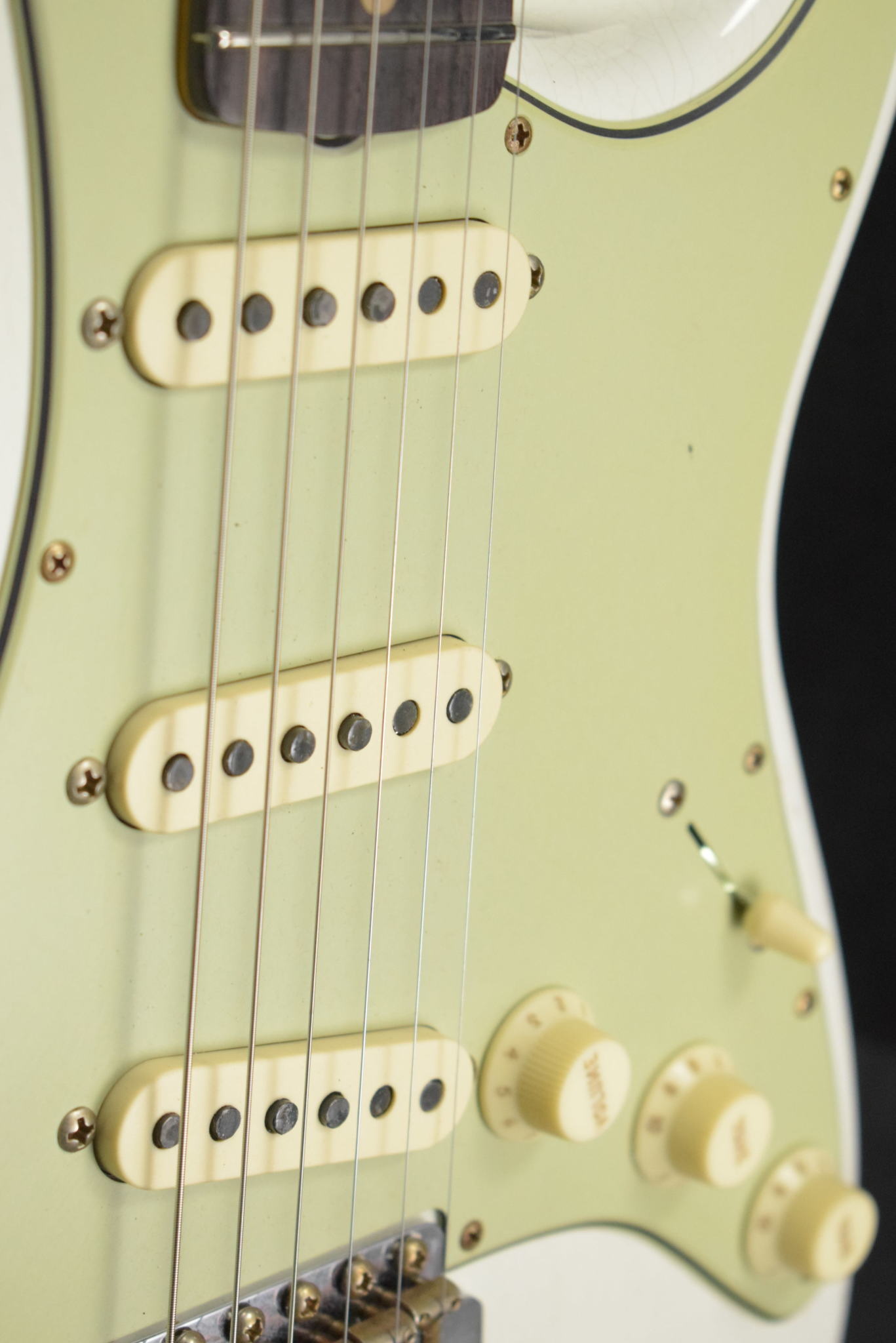 Fender Fender Custom Shop Limited Edition '60 Stratocaster Journeyman Relic - Aged Olympic White