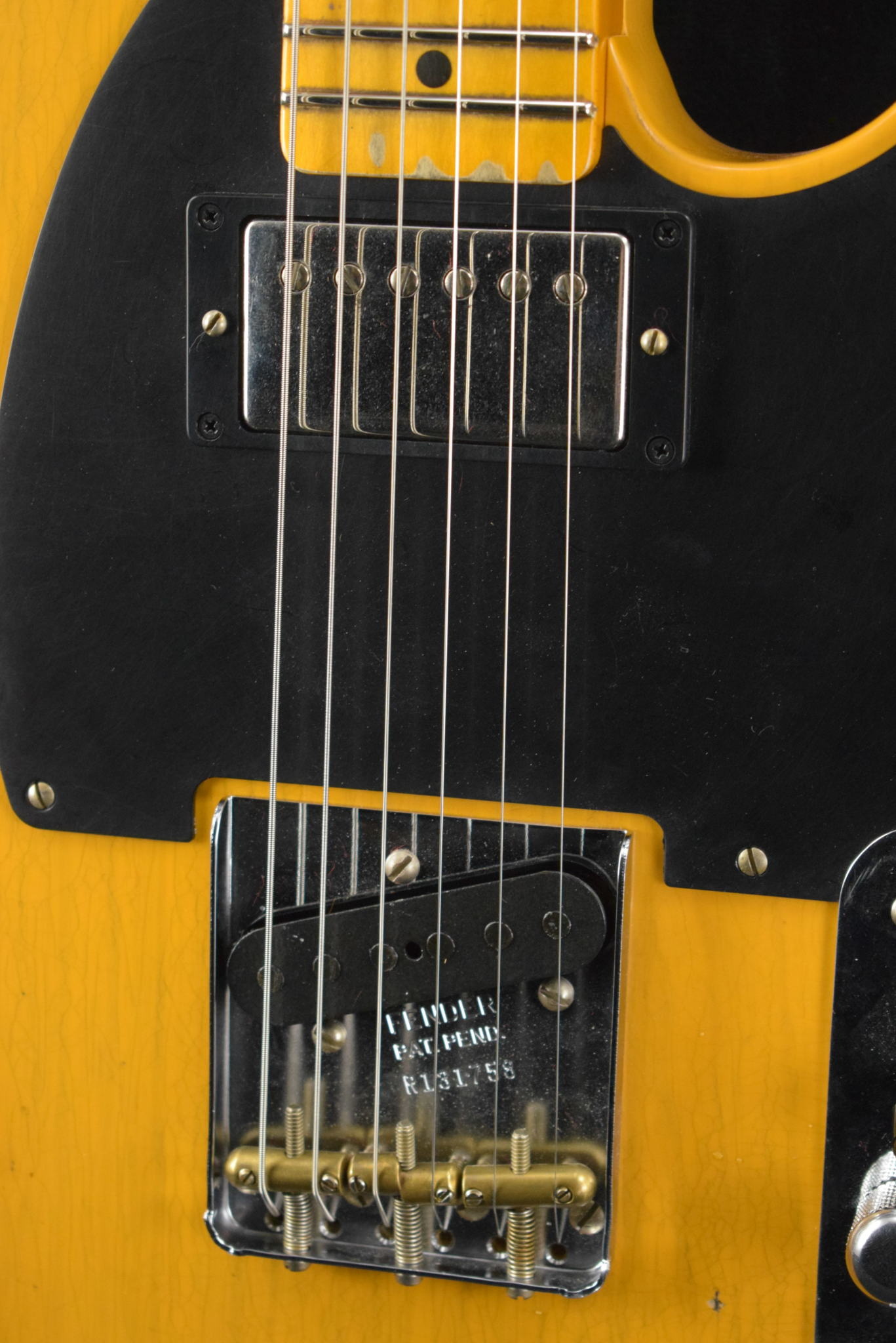 Fender Limited Edition HS Blackguard Tele Heavy Relic - Aged